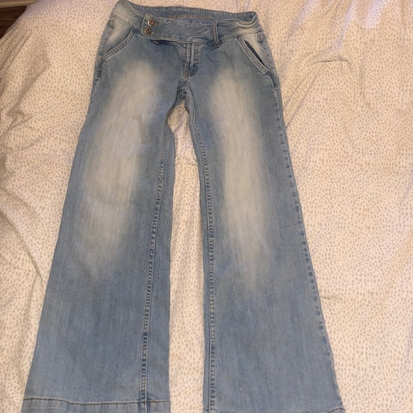 Y2K bell bottom jeans - needs zipper replaced - Picture 2 of 7
